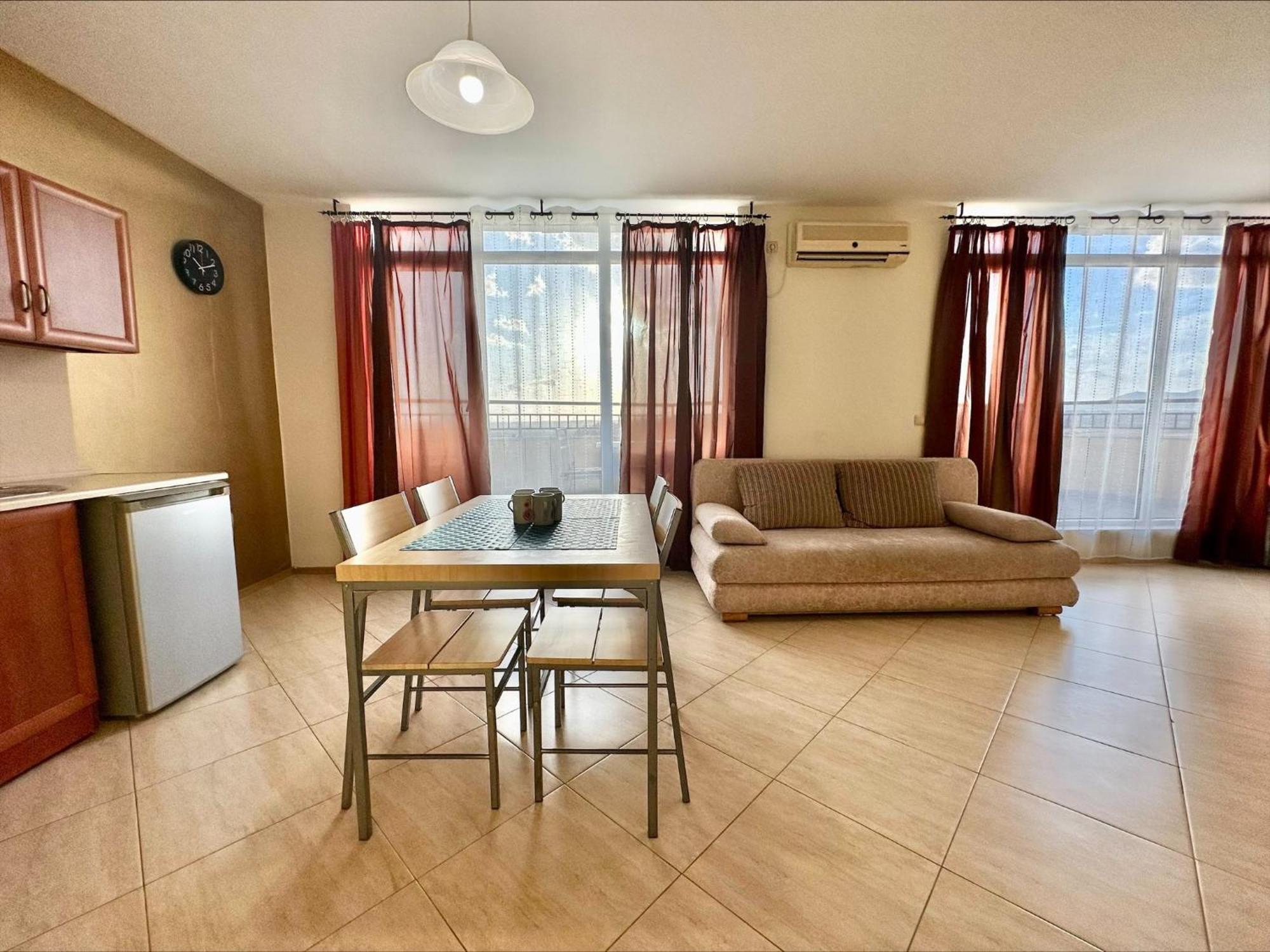 Menada Grand Resort Apartments Aheloy Phòng bức ảnh