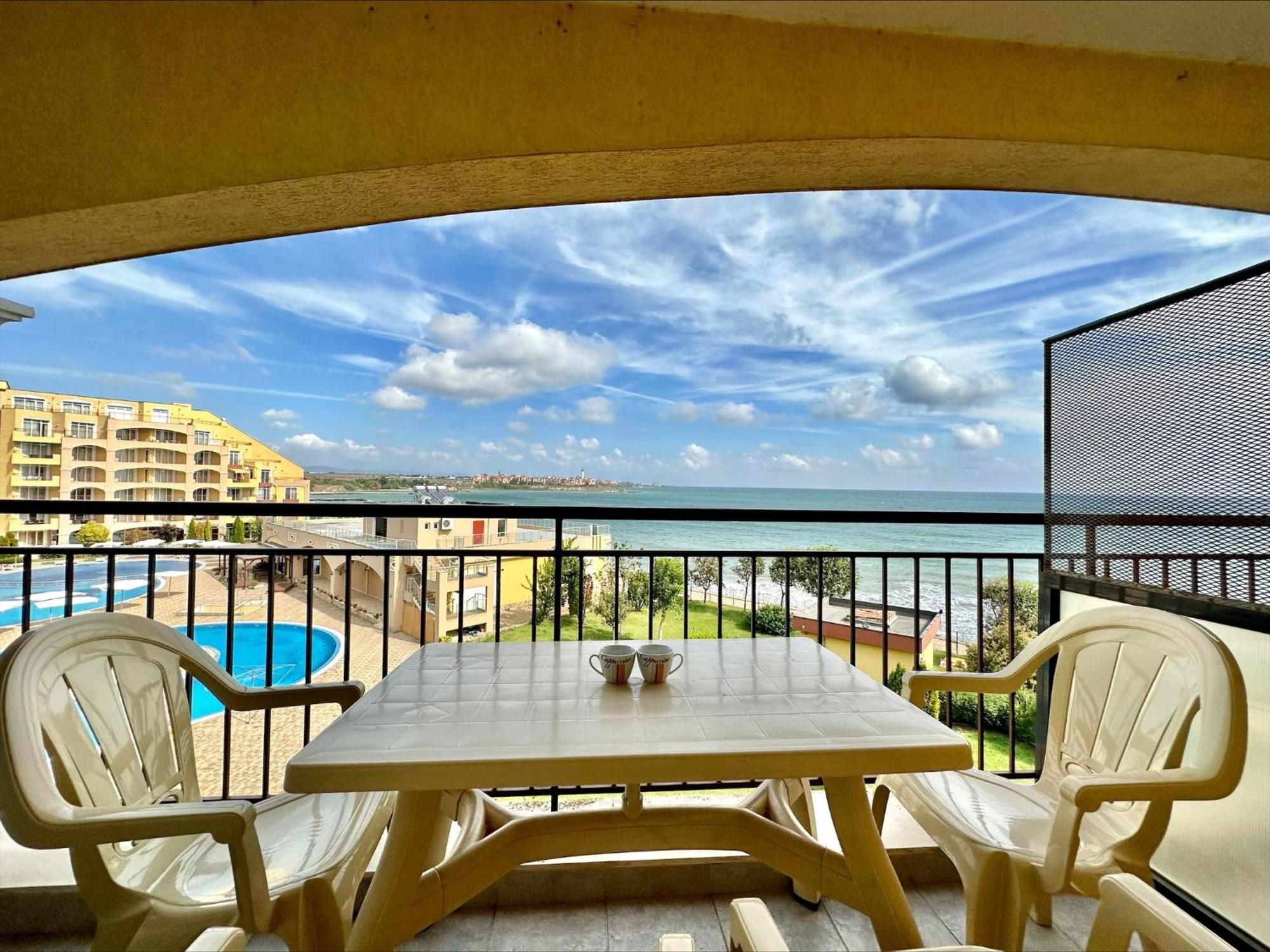 Menada Grand Resort Apartments Aheloy Phòng bức ảnh